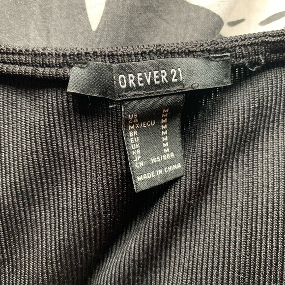 Cute Ribbed Bodysuit - Picture 2 of 3